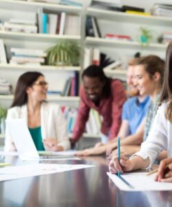 Equipos de convivencia educativa: liderar para convivir